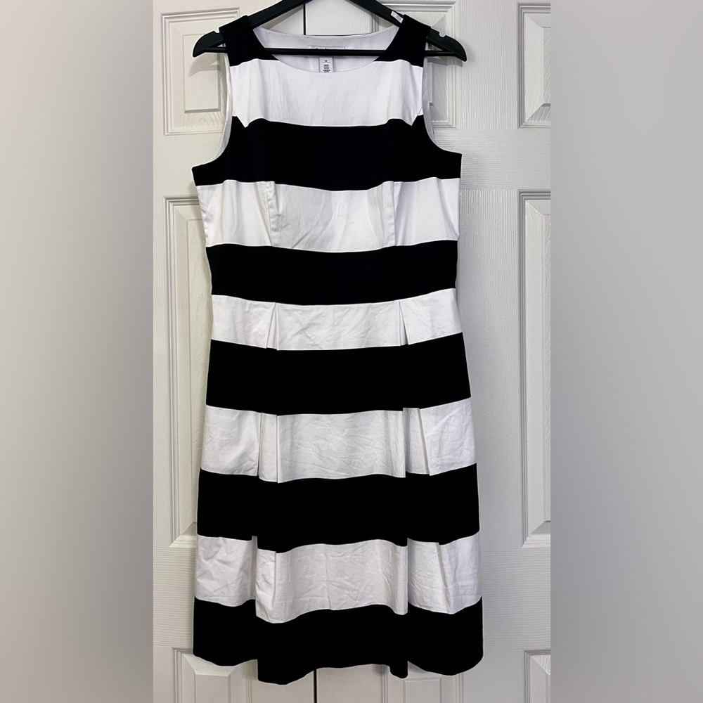 Super cute striped women's dress